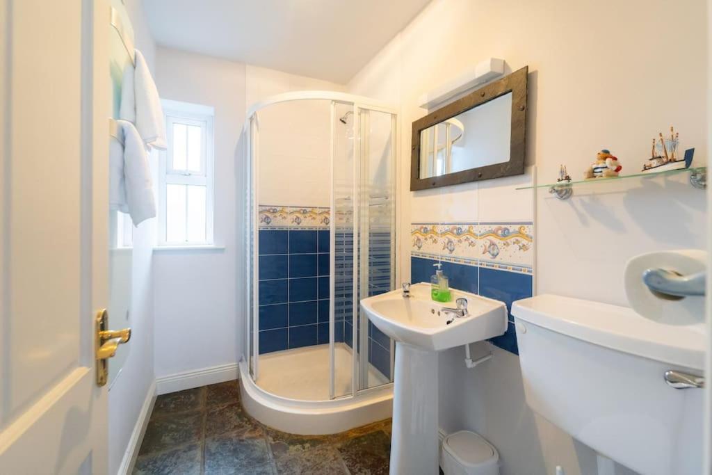 The Haven Dingle, Self Catering Accommodation Exterior photo